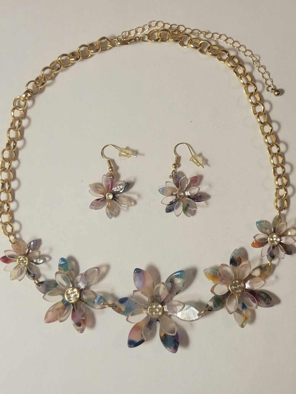 Gold Floral Multicolor Necklace and Earring Set